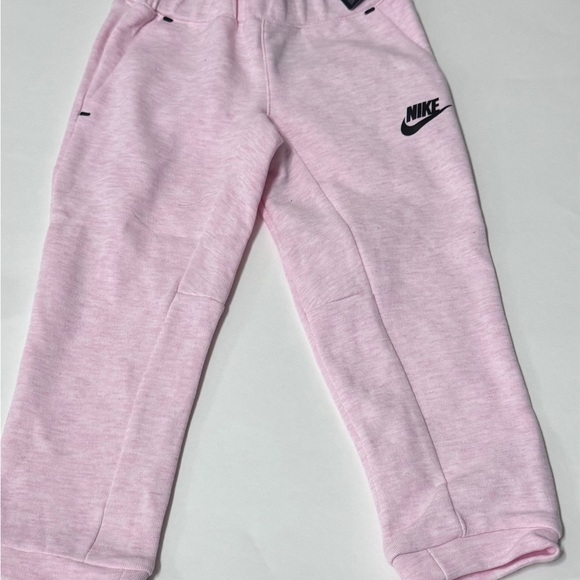 Nike Tech Fleece Set - Picture 4 of 6